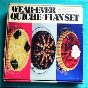 Wear-Ever Quiche/Flan Set